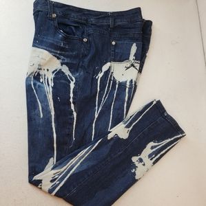Size 18 Ladies ZD Denim Blue Jeans w Bleached Spots Tapered Leg Preowned Stretch